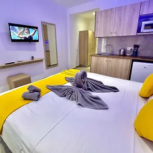 Hotel apartamentowy Sun Plaza - Adults Only, Ajia Napa
