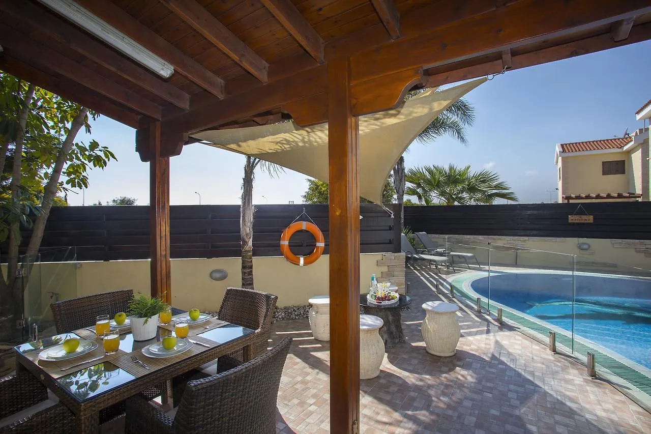 Ayia Napa Tropical Beach Villa Cypern