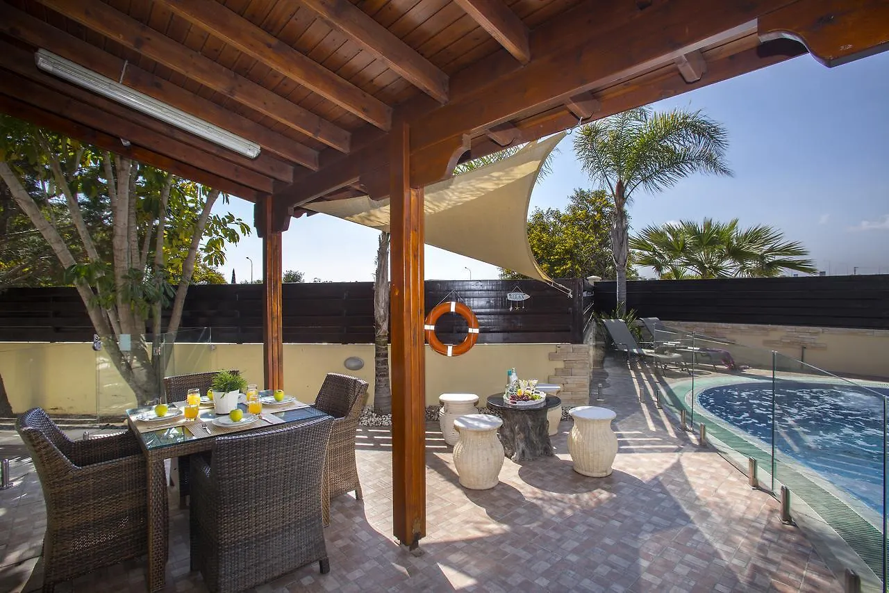 Ayia Napa Tropical Beach Villa 0*, Ayia Napa Cypern