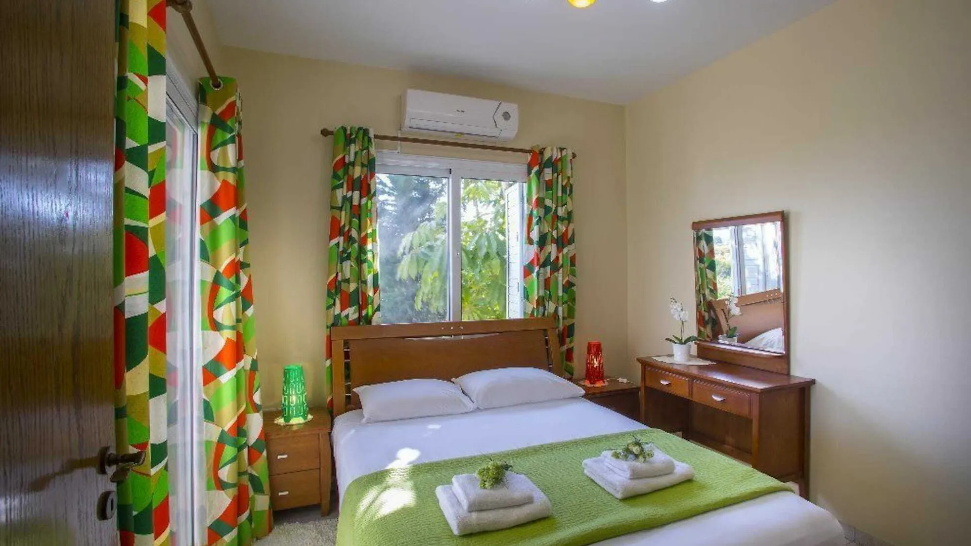 Ayia Napa Tropical Beach Villa 0*, Ayia Napa Cypern